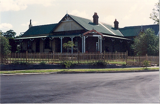 'Hillcrest' 16 Sanctuary Close Cherrybrook