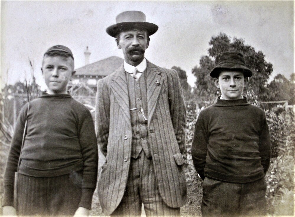 John and Arthur Wray with Norman Pyne