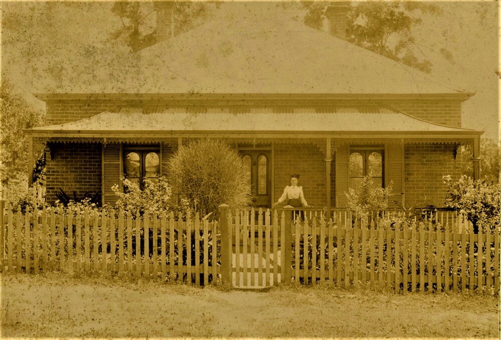 Unknown house - The Wray Family Collection