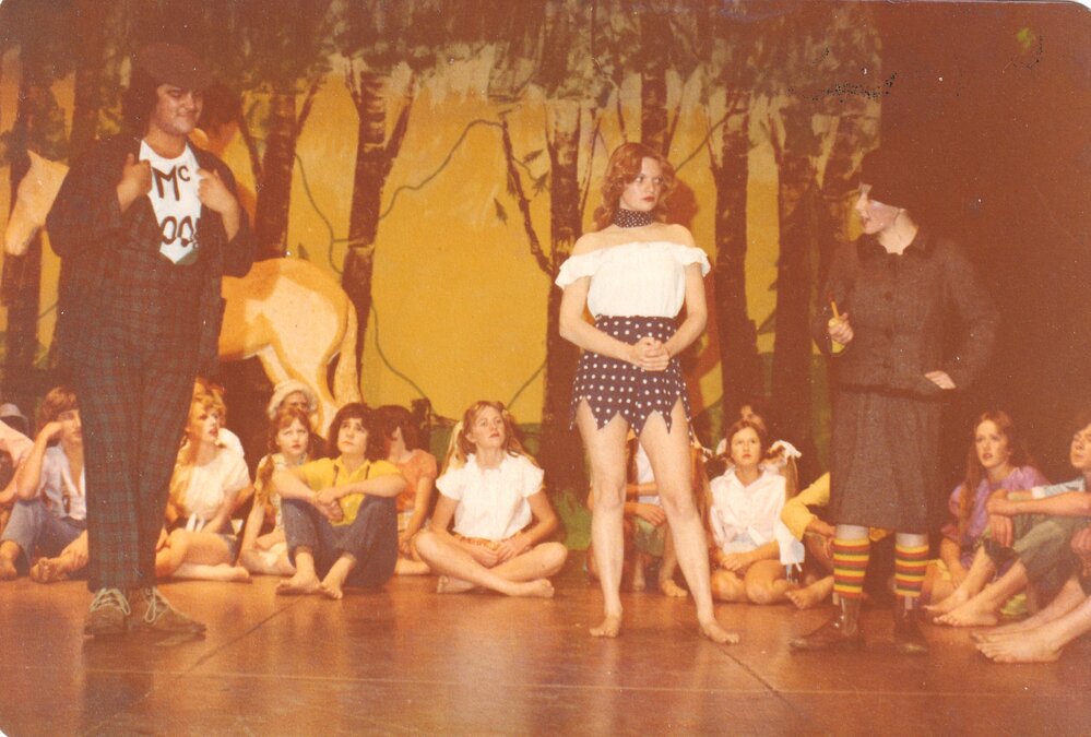 Lil Abner Galston High School July 1977 Earthquake, Daisy Mae and Mammy Yokum