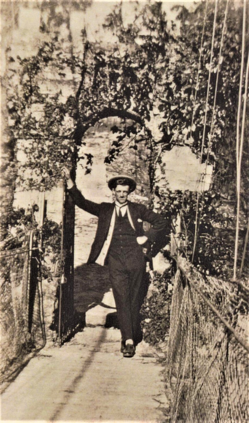 Hornsby Valley suspension bridge