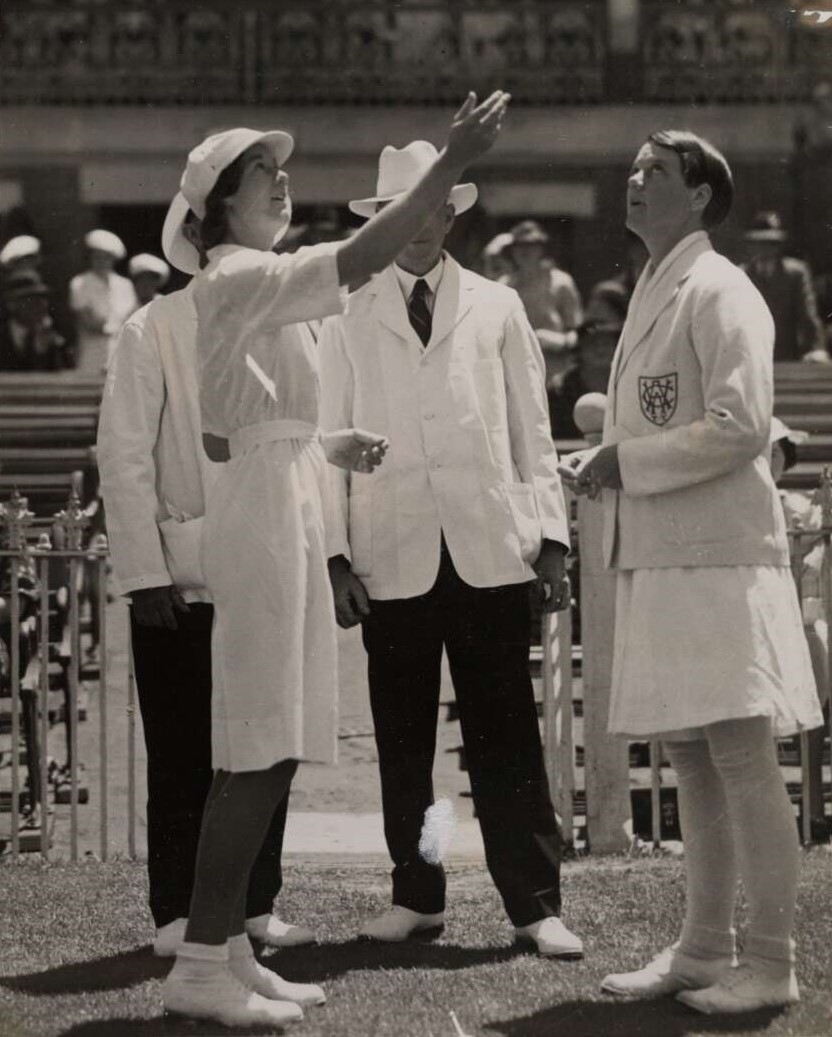 Dean and Archdale tossing before the match in Melbourne