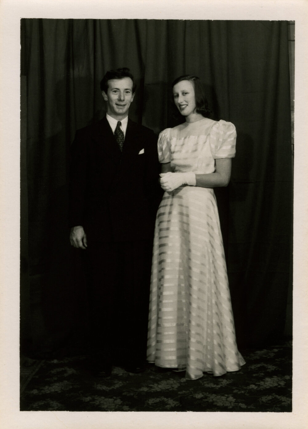 Wedding at 'Eltham', 74 Beecroft Road, Beecroft 1951