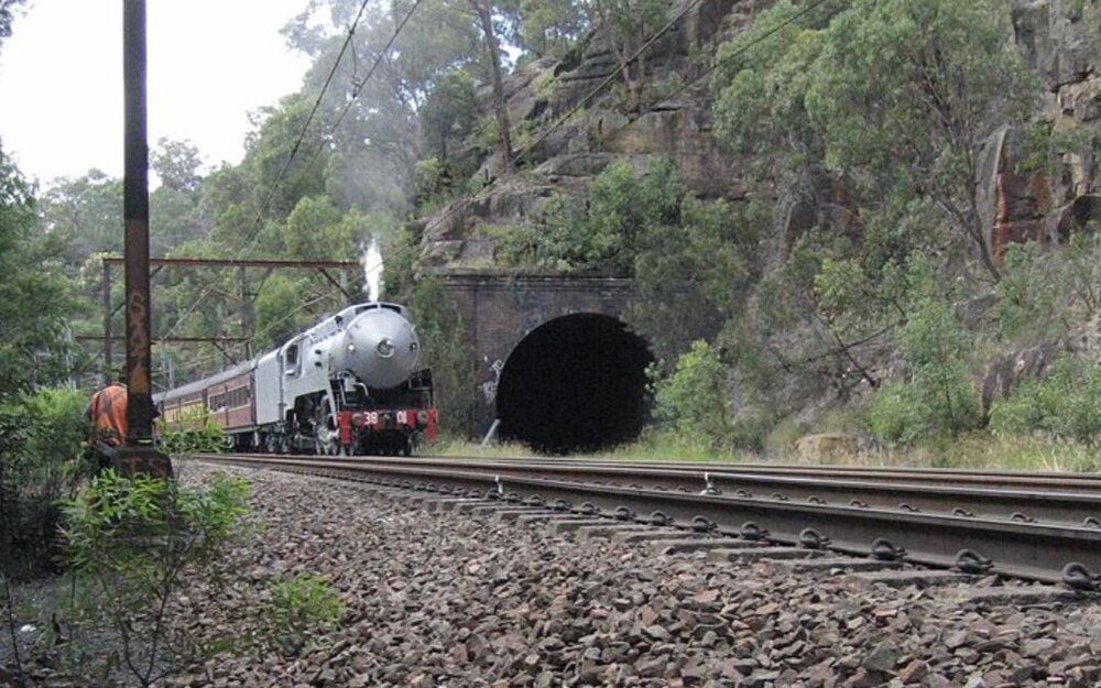 3801 passing the Boronia No 5 tunnel