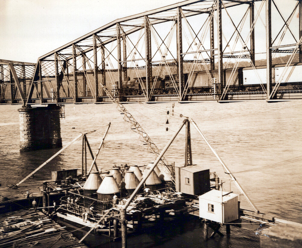 Hawkesbury River Bridge Construction 1940