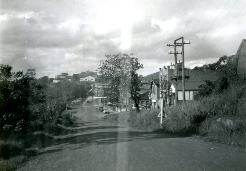 Brooklyn village. Brooklyn Road