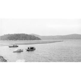 Hawkesbury River panorama and approach to Hawkesbury Railway Station