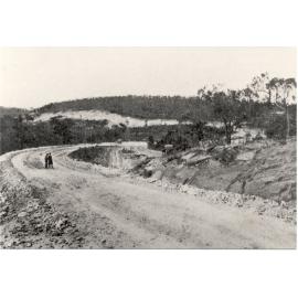 Construction of the Pacific Highway between Hornsby and Brooklyn, 1920s