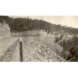 Construction of Pacific Highway between Hornsby and Brooklyn, 1920s