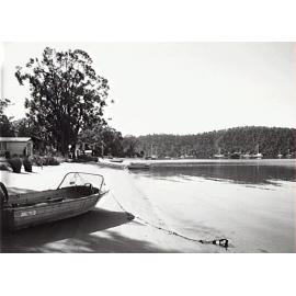 Bradleys Beach, Dangar Island
