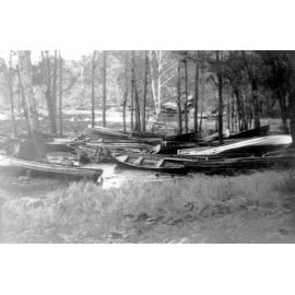 Wrecked boats at Crosslands 1942