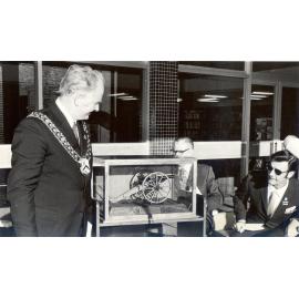 Councillor Curby and the model cannon