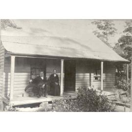 Hugh and Rachel Fear at their house on the Pacific Highway, Hornsby, c. 1900