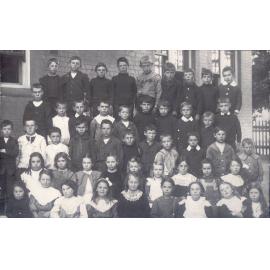Students at Hornsby Public School, 1922-23