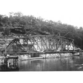 Construction of the Second Hawkesbury River Railway Bridge