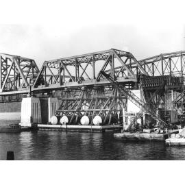 Construction of Second Hawkesbury Railway Bridge