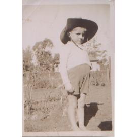 Dick Wilder in Queens Road, Asquith