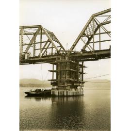 Workers on the First Hawkesbury River Railway Bridge