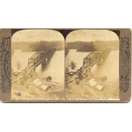 Stereoscopic view of the completed bridge