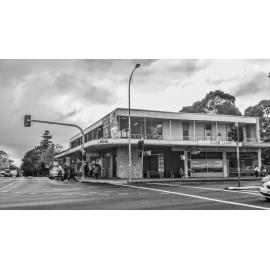 The Walk Shops and Offices, 2012
