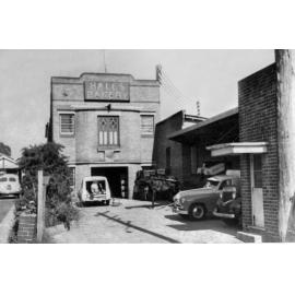Hall's Bakery, Asquith, 1946