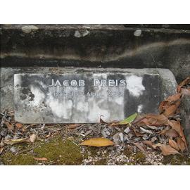 Headstone of Jacob Dreis, pioneer of Waitara,