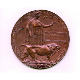 Commemoration plaque issued to the family of Stanley Pettet c.1920