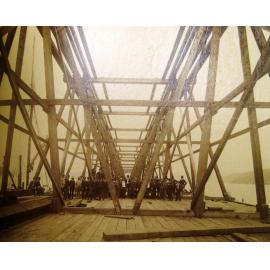 Workers on the first Hawkesbury River Railway Bridge 