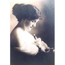 Laurel Mary (Molly) Harrington