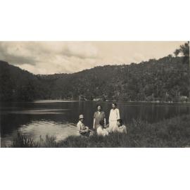 Waratah Bay, Cowan Creek