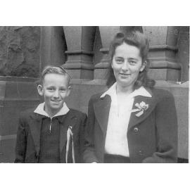 Peace at last - Neil and Elaine Davis on VJ day