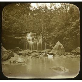 Running water on Berowra Creek