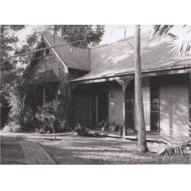 McCloy Family House, "Carnralla", 368 Peats Ferry Road, Hornsby