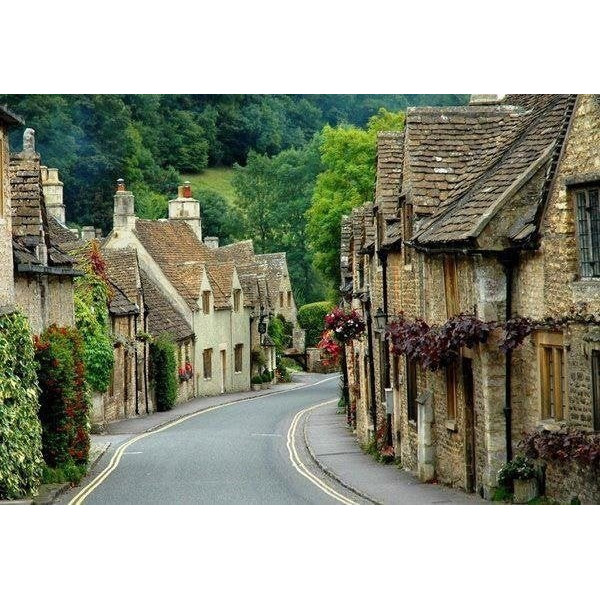 Wiltshire Court