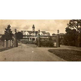 Entrance to the original Sydney Sanitarium hospital, Wahroonga
