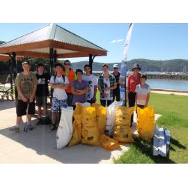 Asquith Boys High School students at Parsley Bay on Clean up Australia Day