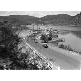 Peat's Ferry Mooney Mooney Point