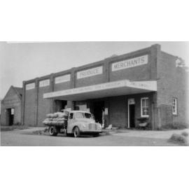 Somerville's Produce Store