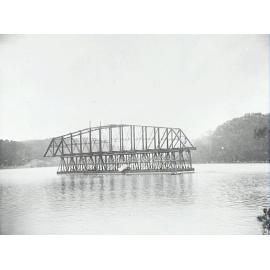 Construction of the first Hawkesbury River Rail Bridge