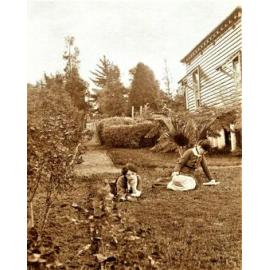 Elinor and Annie Wray