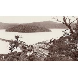 Hawkesbury River Railway Station and Palm Tree Avenue