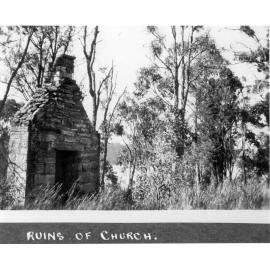 Ruins of the church on Bar Island