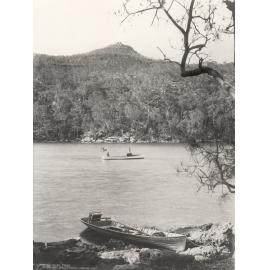 Ku-ring-gai Chase Trust's launch on Coal and Candle Creek