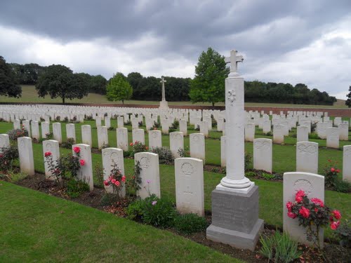 Heilly Station Cemetery, Mericourt-l'abbe (Somme) France