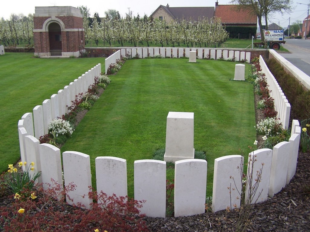 Perth Cemetery (China Wall), Zillebeke, Belgium