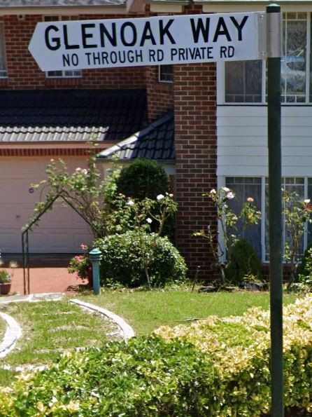 Glenoak Way