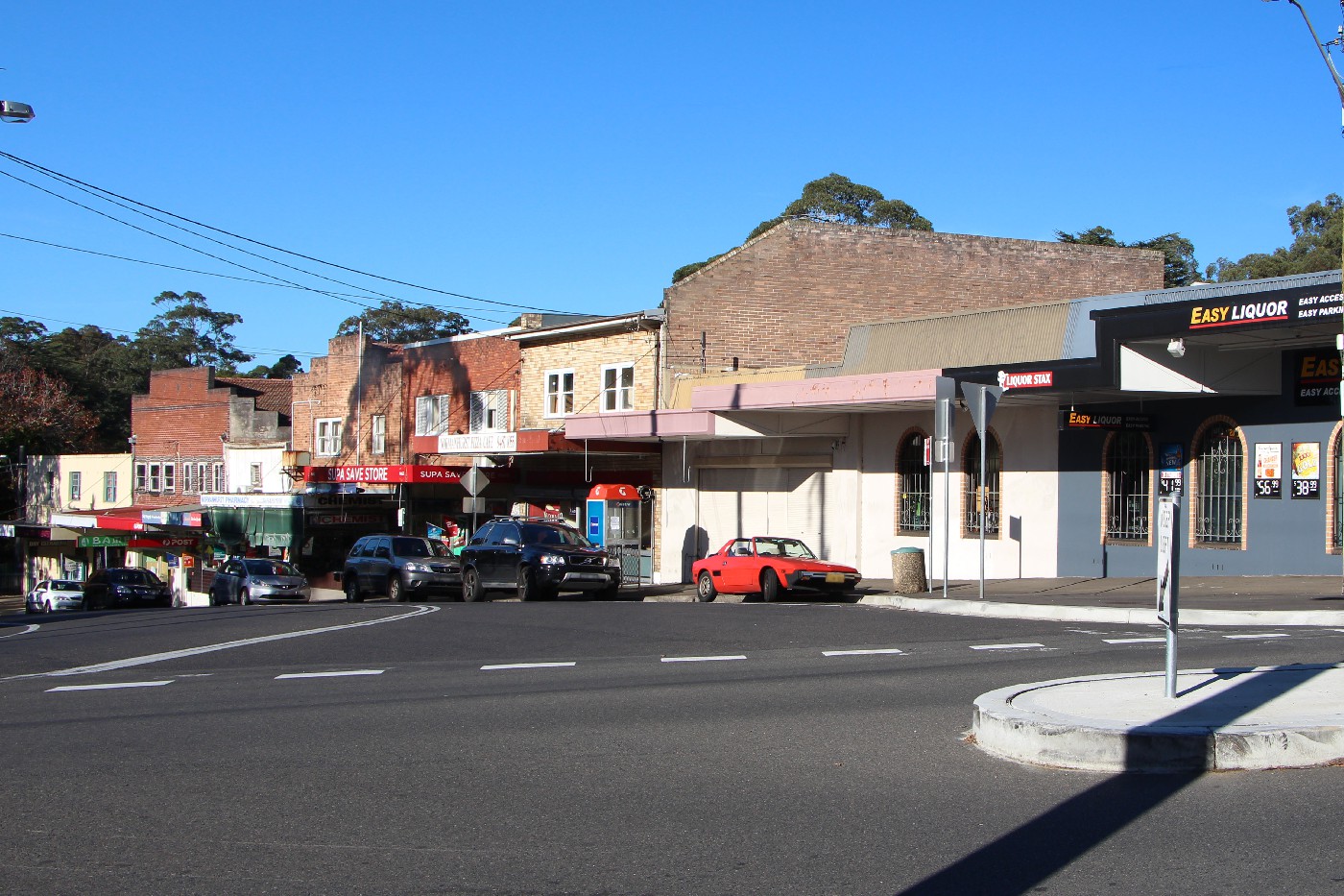 Normanhurst shopping strip 2014.