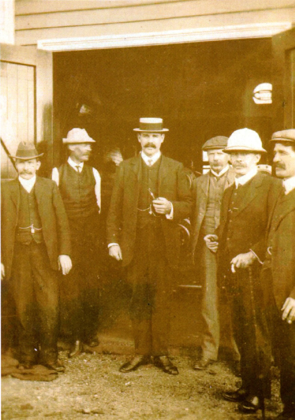 William (centre in boater) at work c1930.
image Chilvers Family.