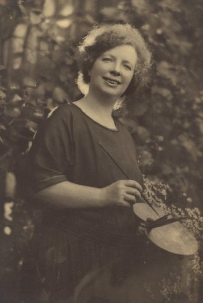 Photograph of Margaret Preston taken by Harold Cazneaux circa 1924